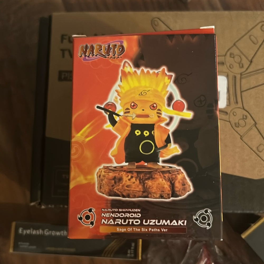 Naruto figurine